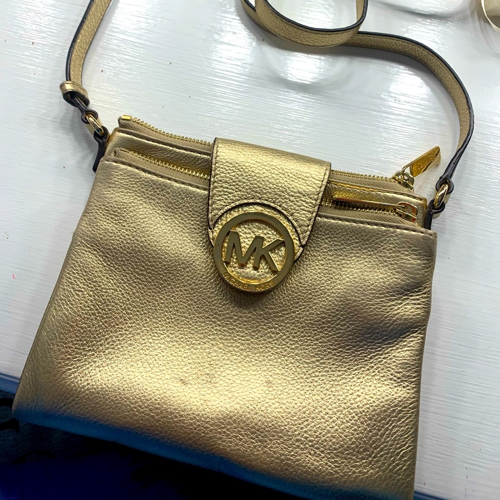Michael kors cross body bag